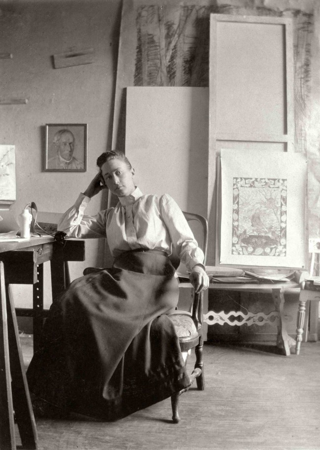 Hilma af Klint in her studio (1895), courtesy Hamburger Bahnhof